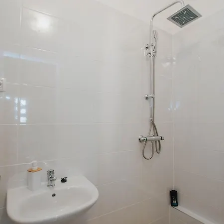 Apartman Tina *