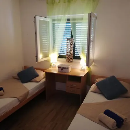 Apartamento Apartman Tina Trogir
