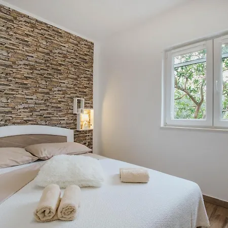 Apartman Tina
